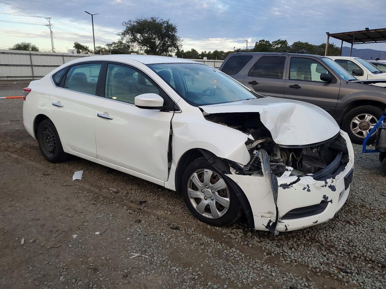 2014 NISSAN SENTRA S photo 4
