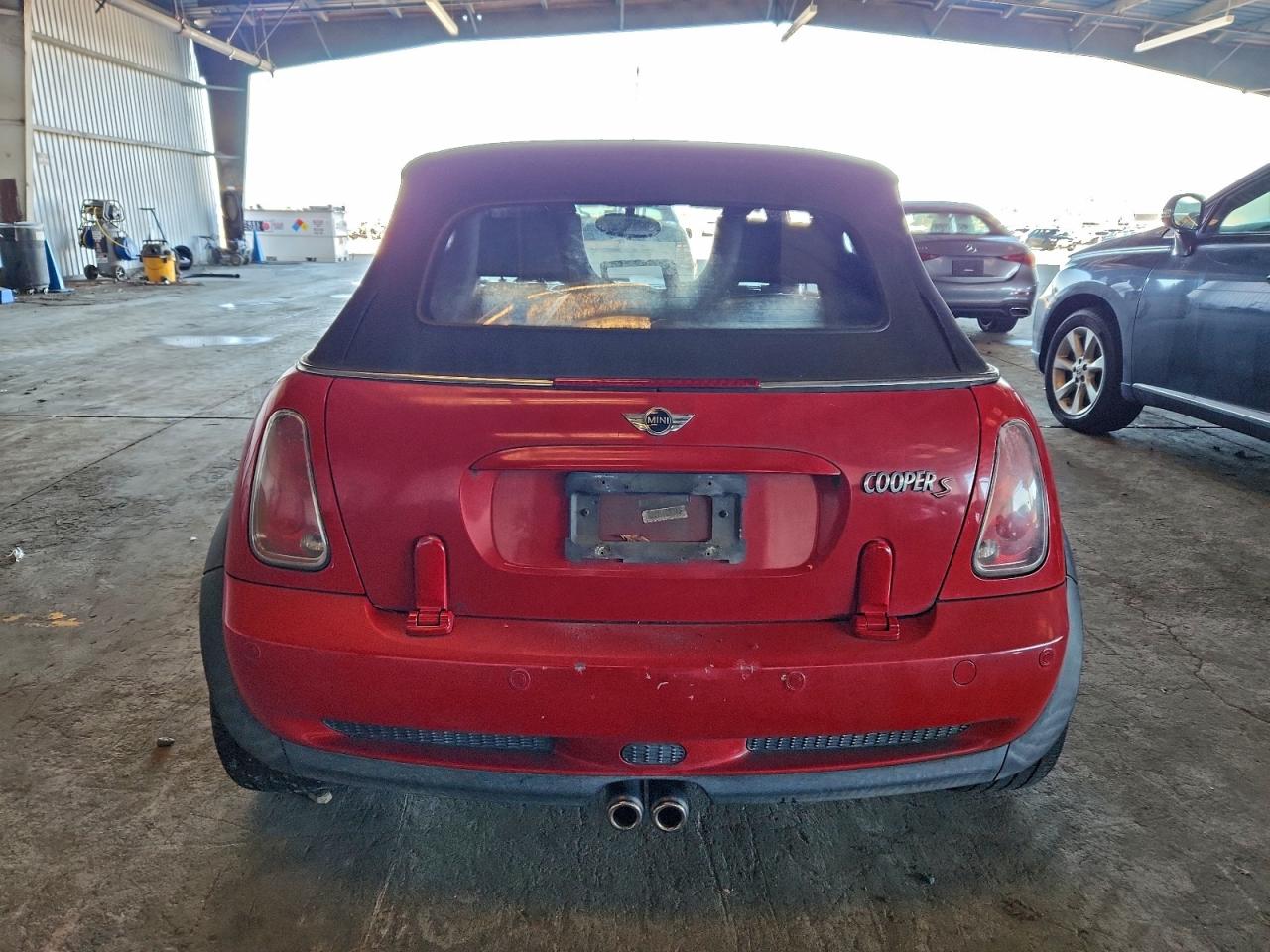 2006 MINI COOPER S photo 6