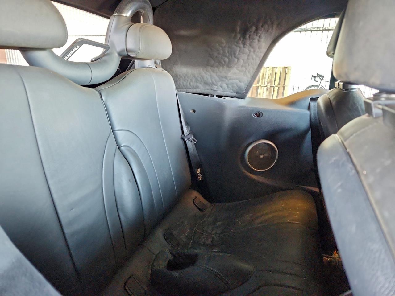 2006 MINI COOPER S photo 10