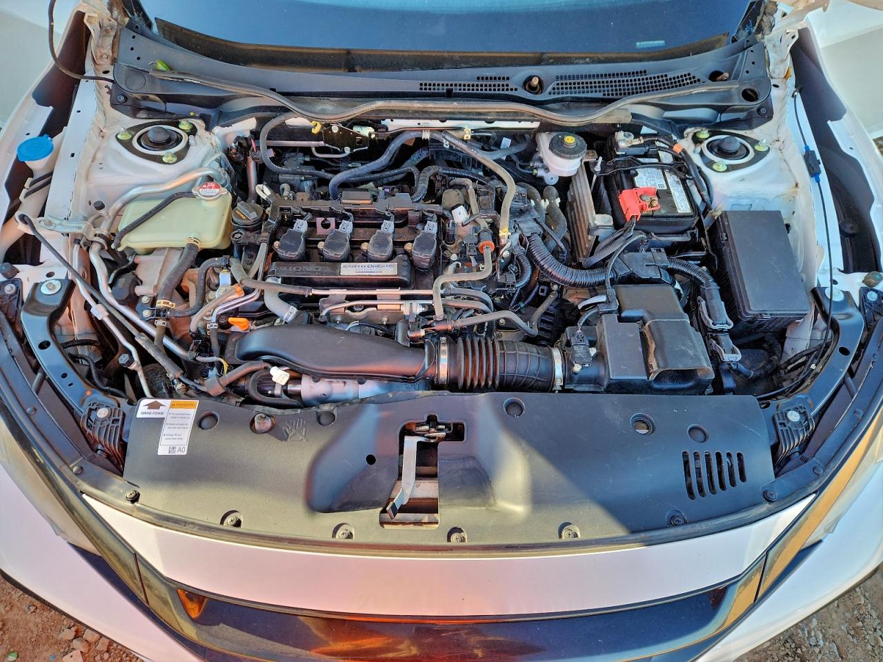 2017 HONDA CIVIC LX photo 11