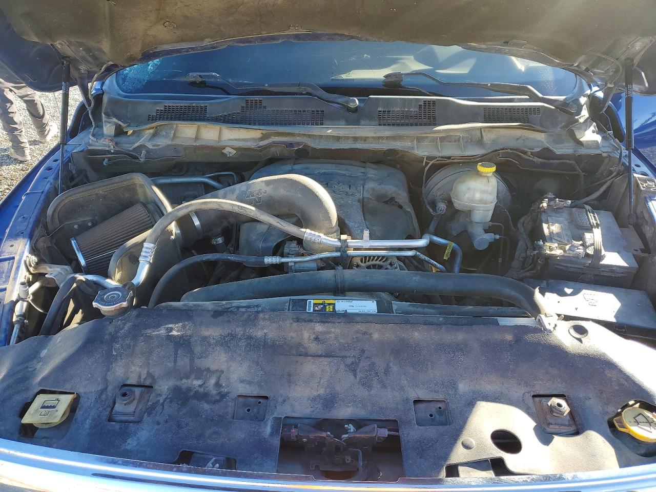 2016 RAM 1500 SLT photo 11