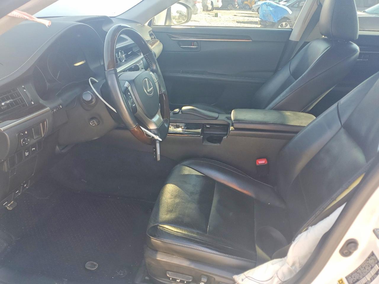 2013 LEXUS ES 350 photo 13