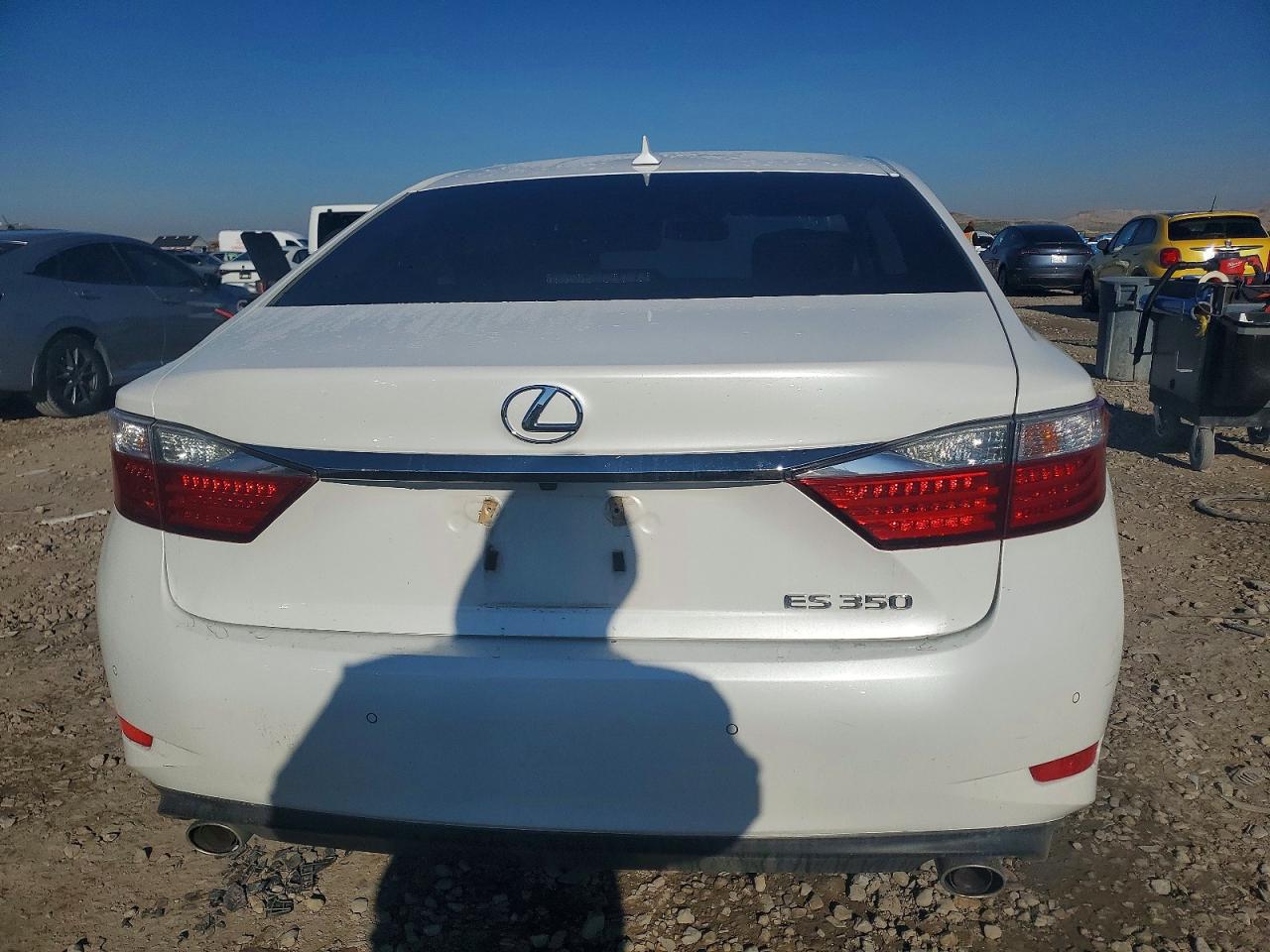2013 LEXUS ES 350 photo 11