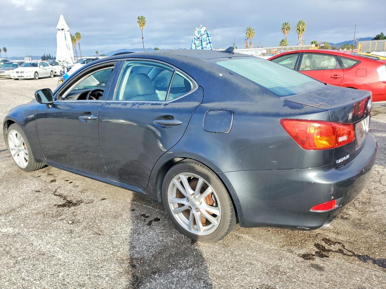 2007 LEXUS IS 250 photo 2