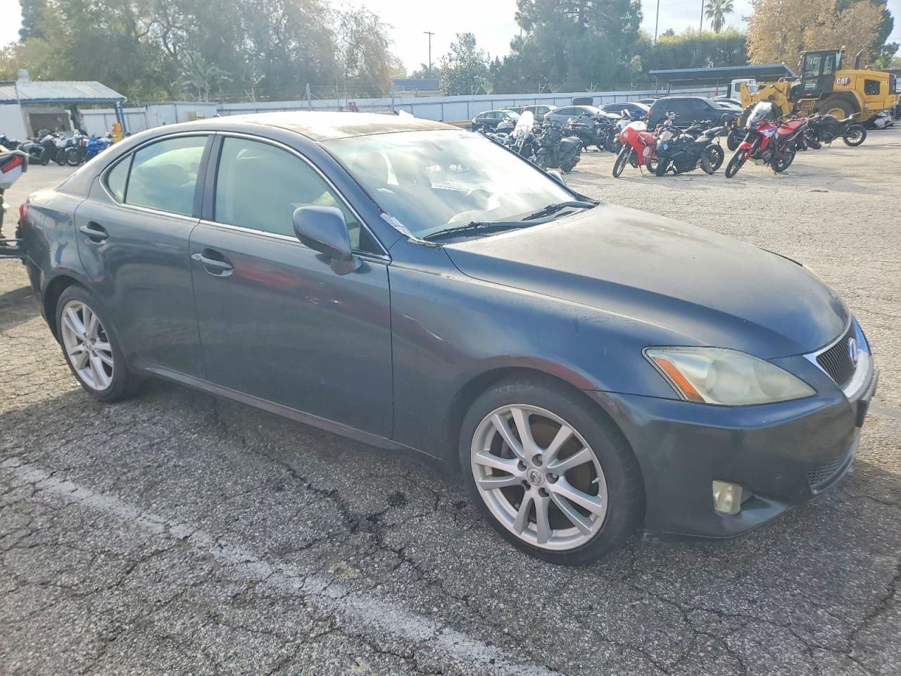 2007 LEXUS IS 250 photo 4