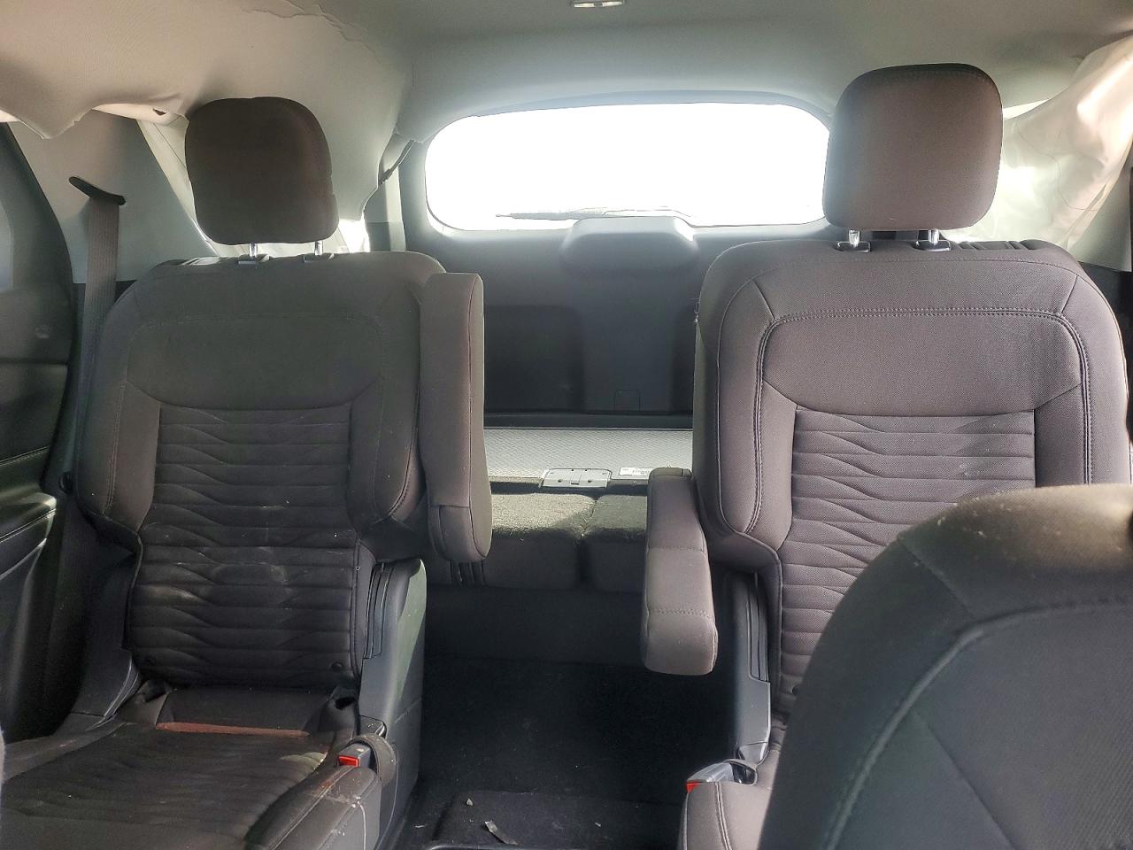 2021 FORD EXPLORER XLT photo 10