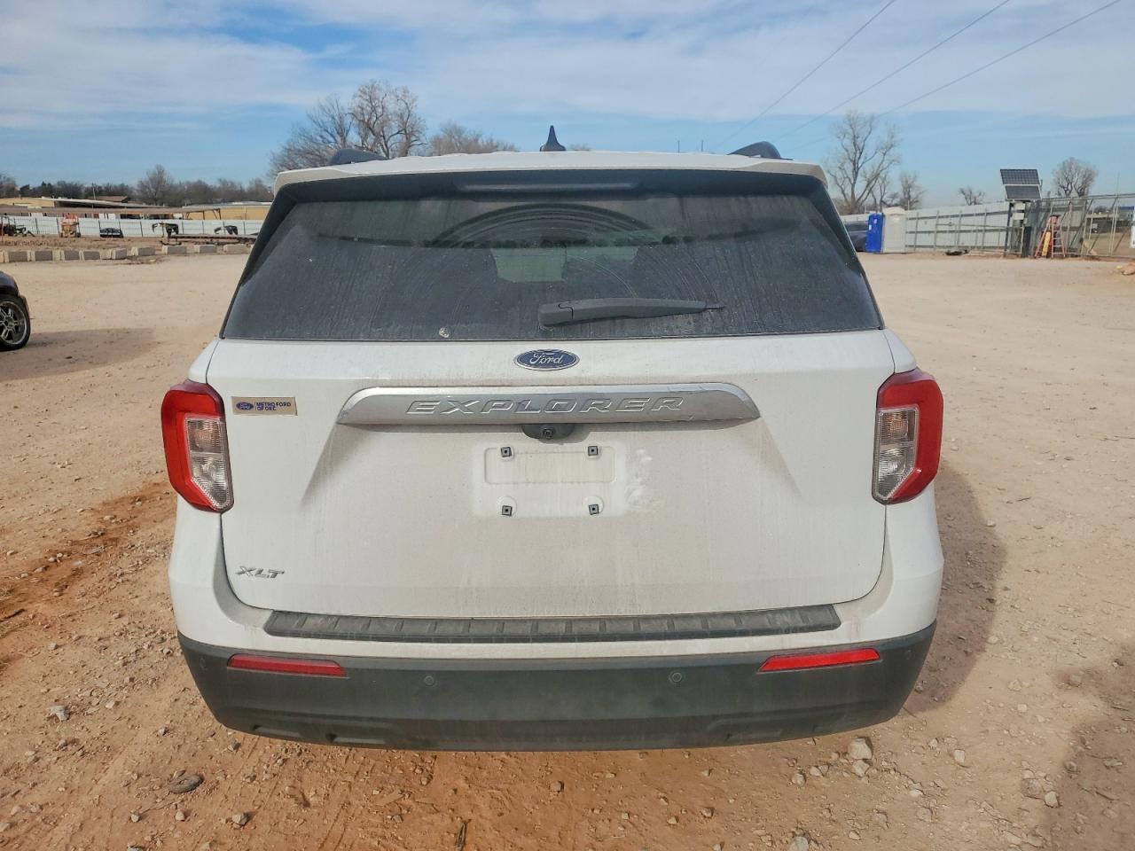 2021 FORD EXPLORER XLT photo 6