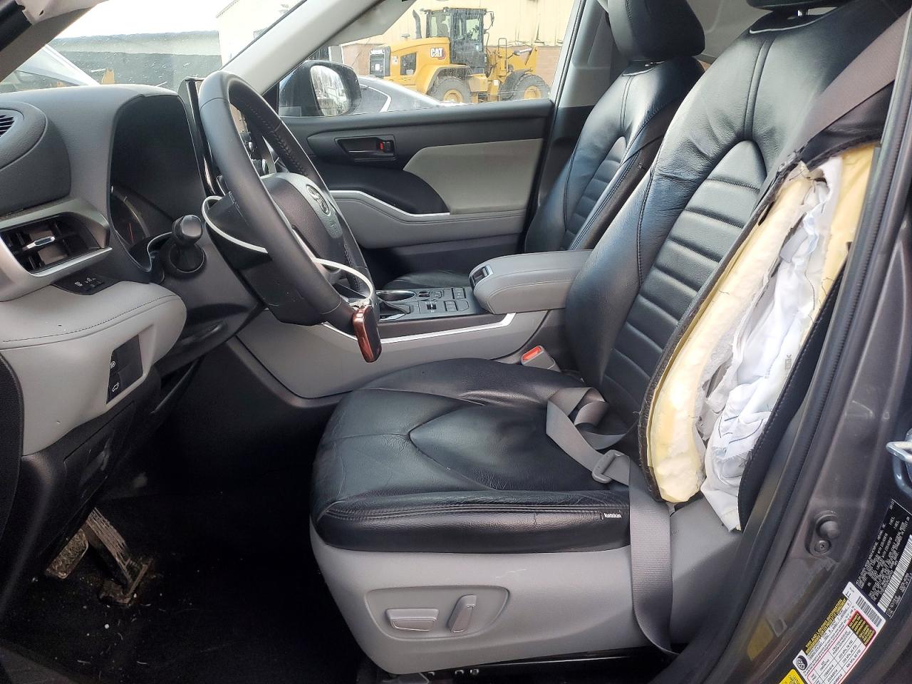 2022 TOYOTA HIGHLANDER L photo 7