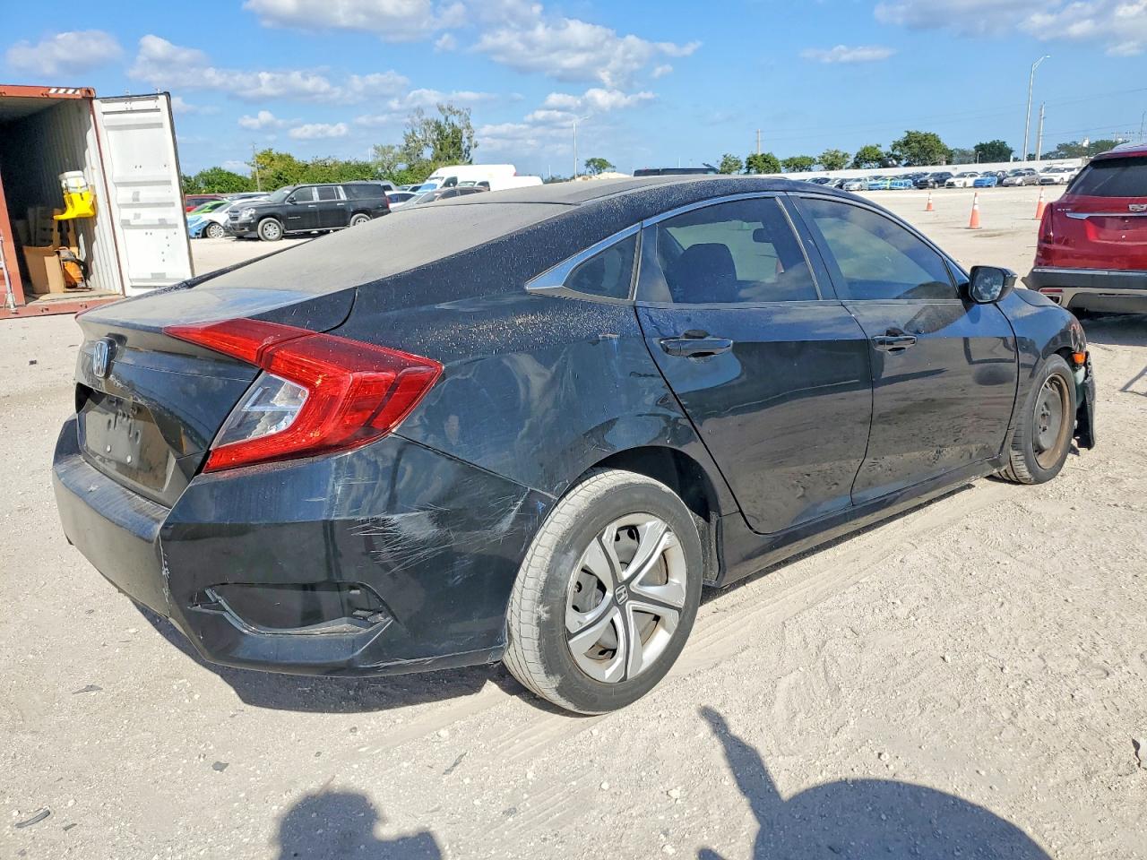 2016 HONDA CIVIC LX photo 3