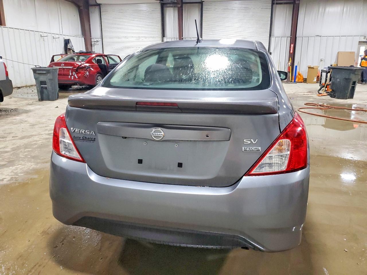 2018 NISSAN VERSA S photo 6
