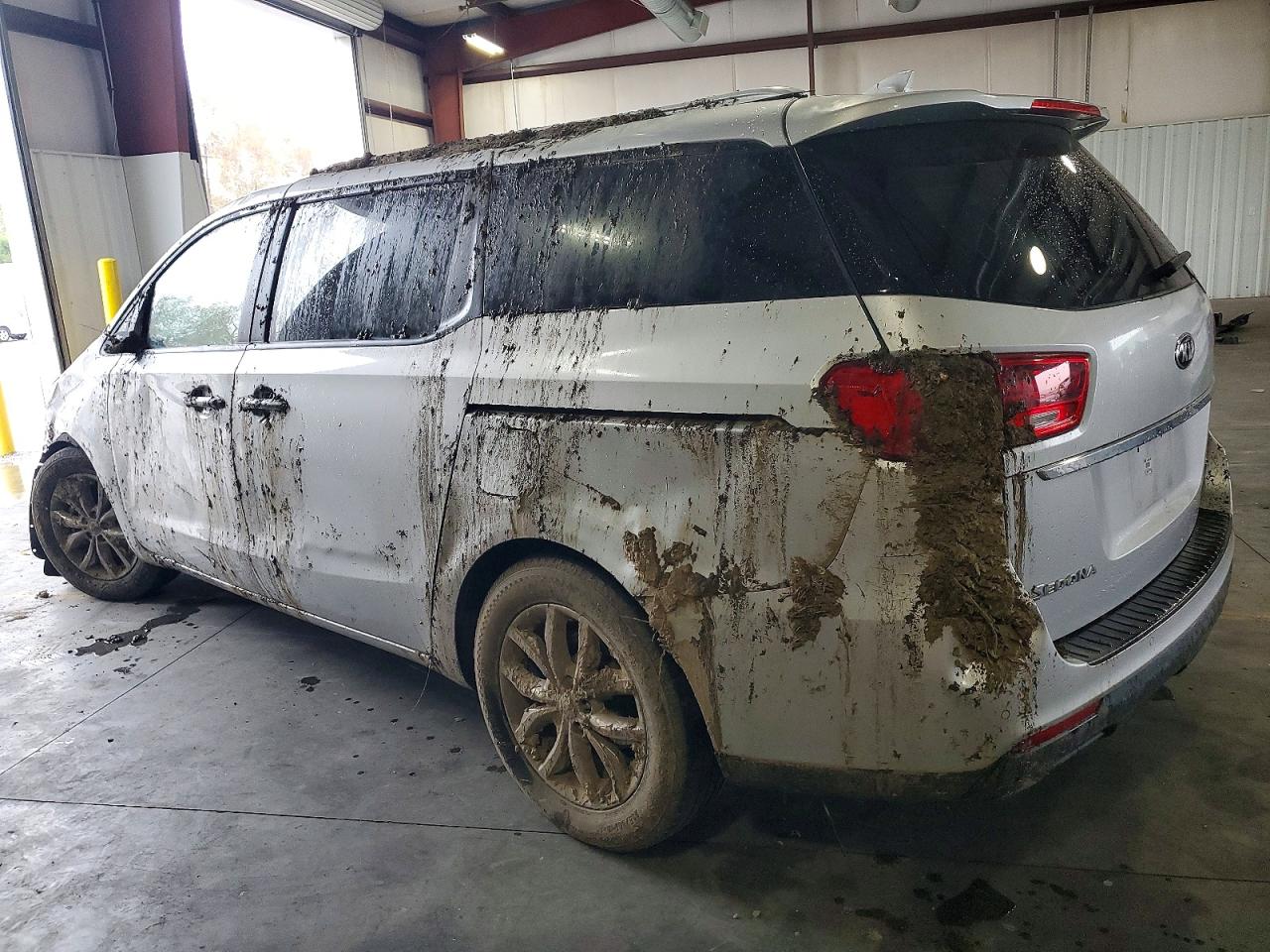 2019 KIA SEDONA LX photo 3