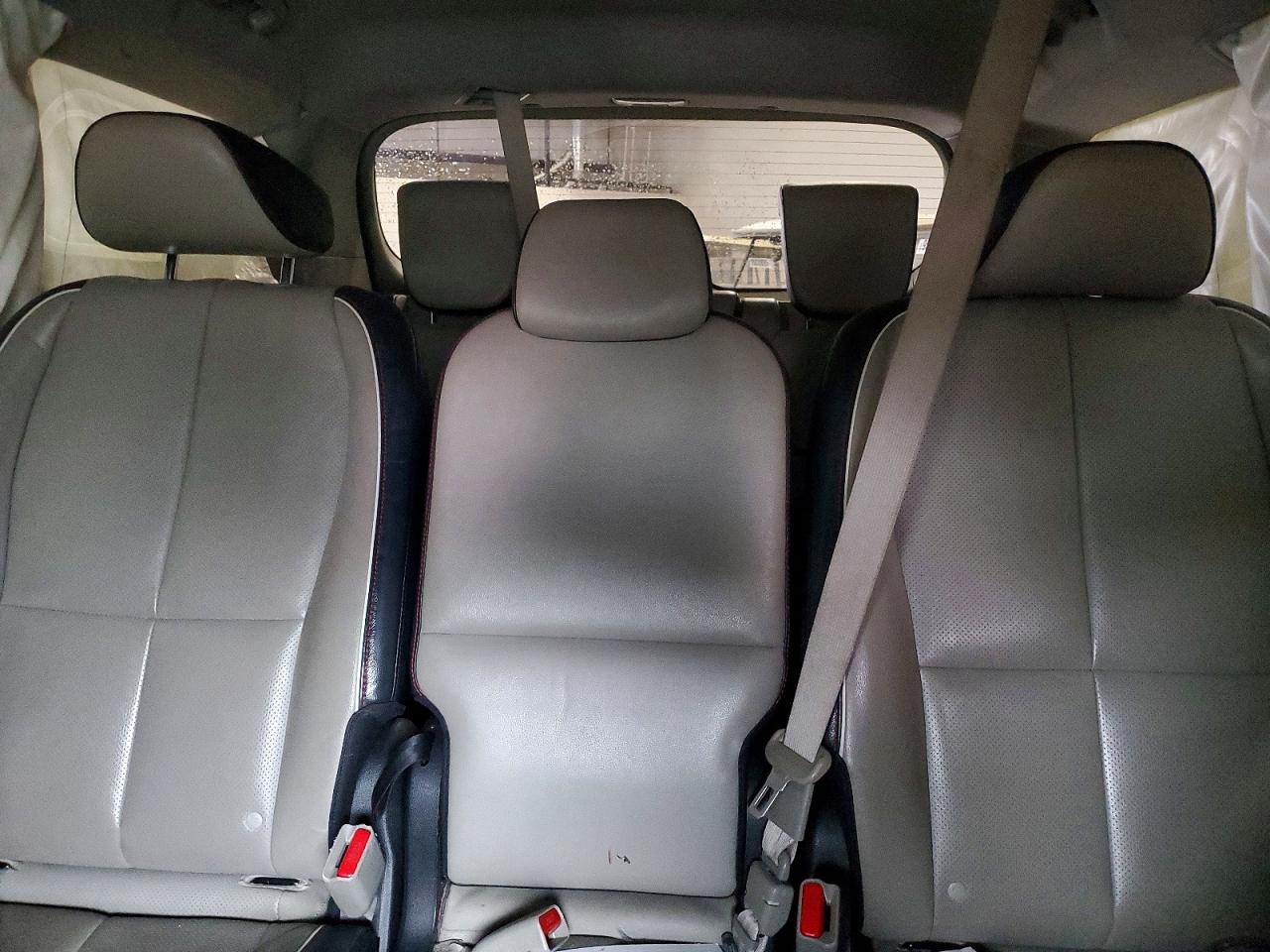 2019 KIA SEDONA LX photo 19