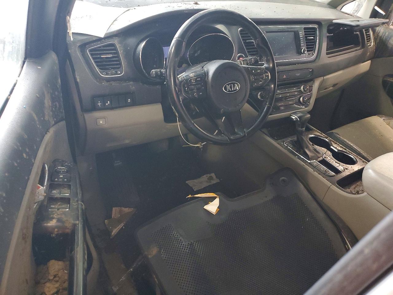 2019 KIA SEDONA LX photo 15