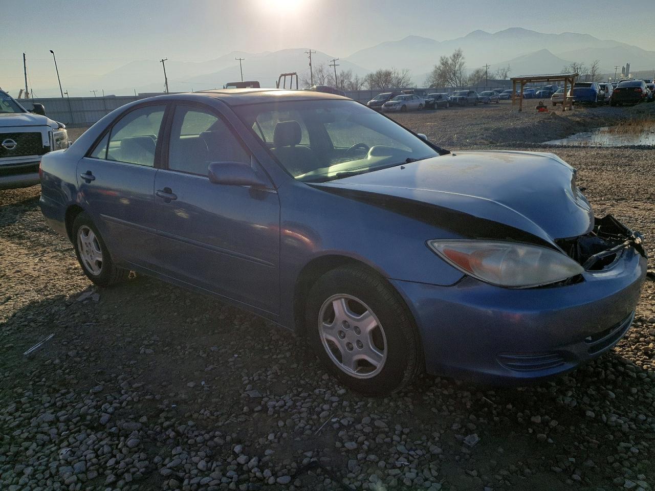 2003 TOYOTA CAMRY LE photo 4