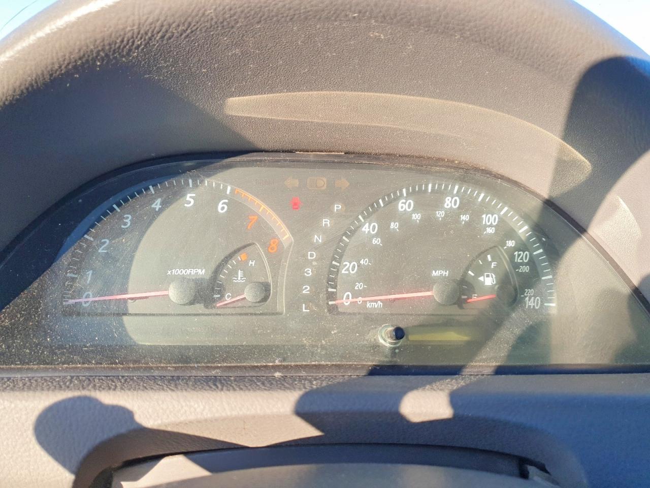 2003 TOYOTA CAMRY LE photo 9