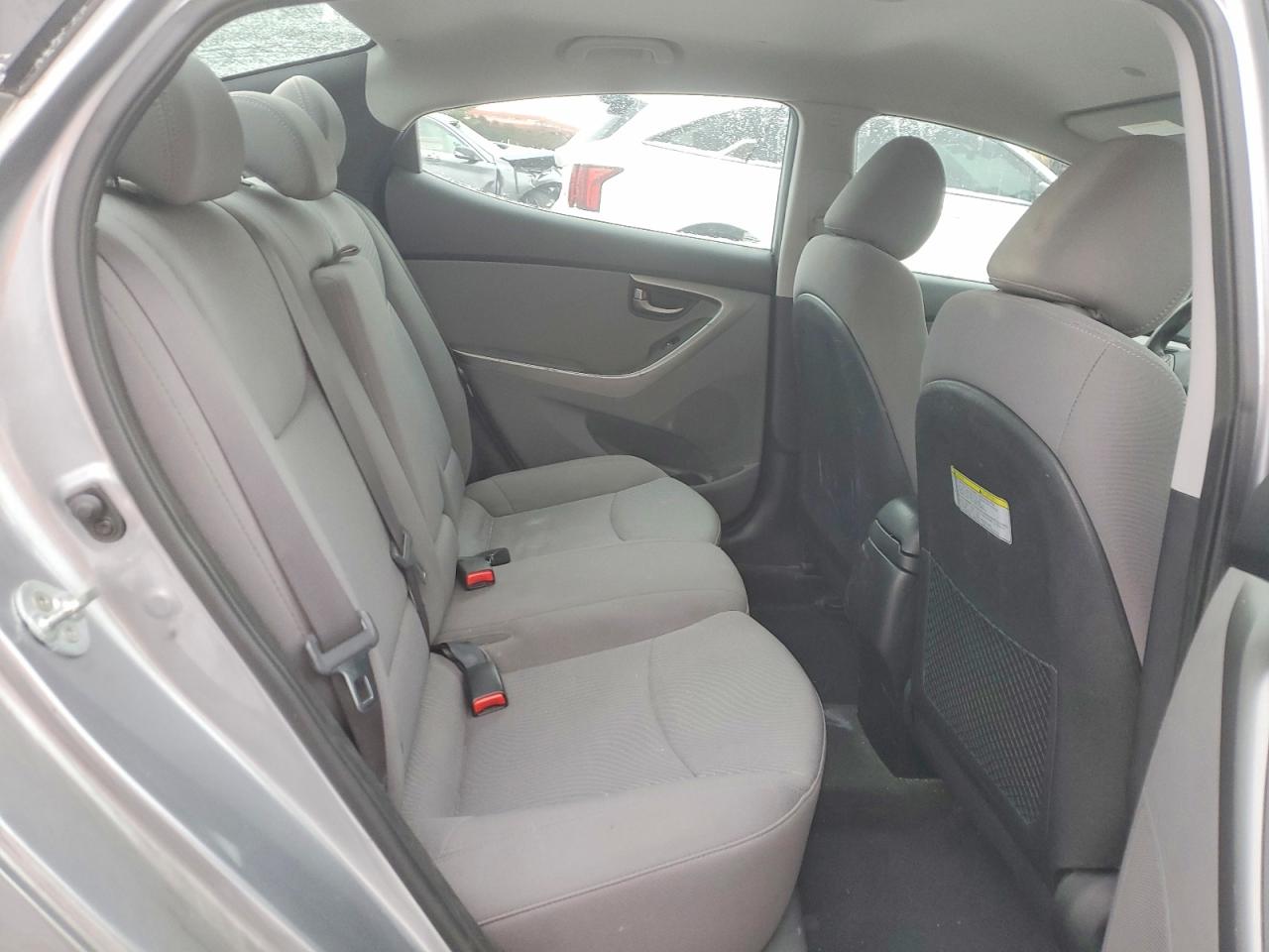 2015 HYUNDAI ELANTRA SE photo 19