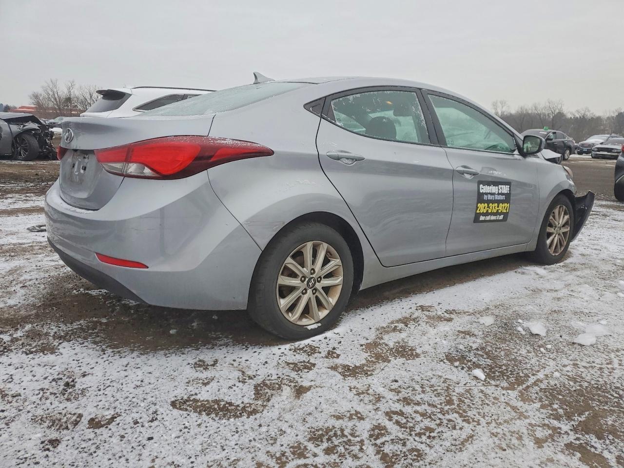 2015 HYUNDAI ELANTRA SE photo 5