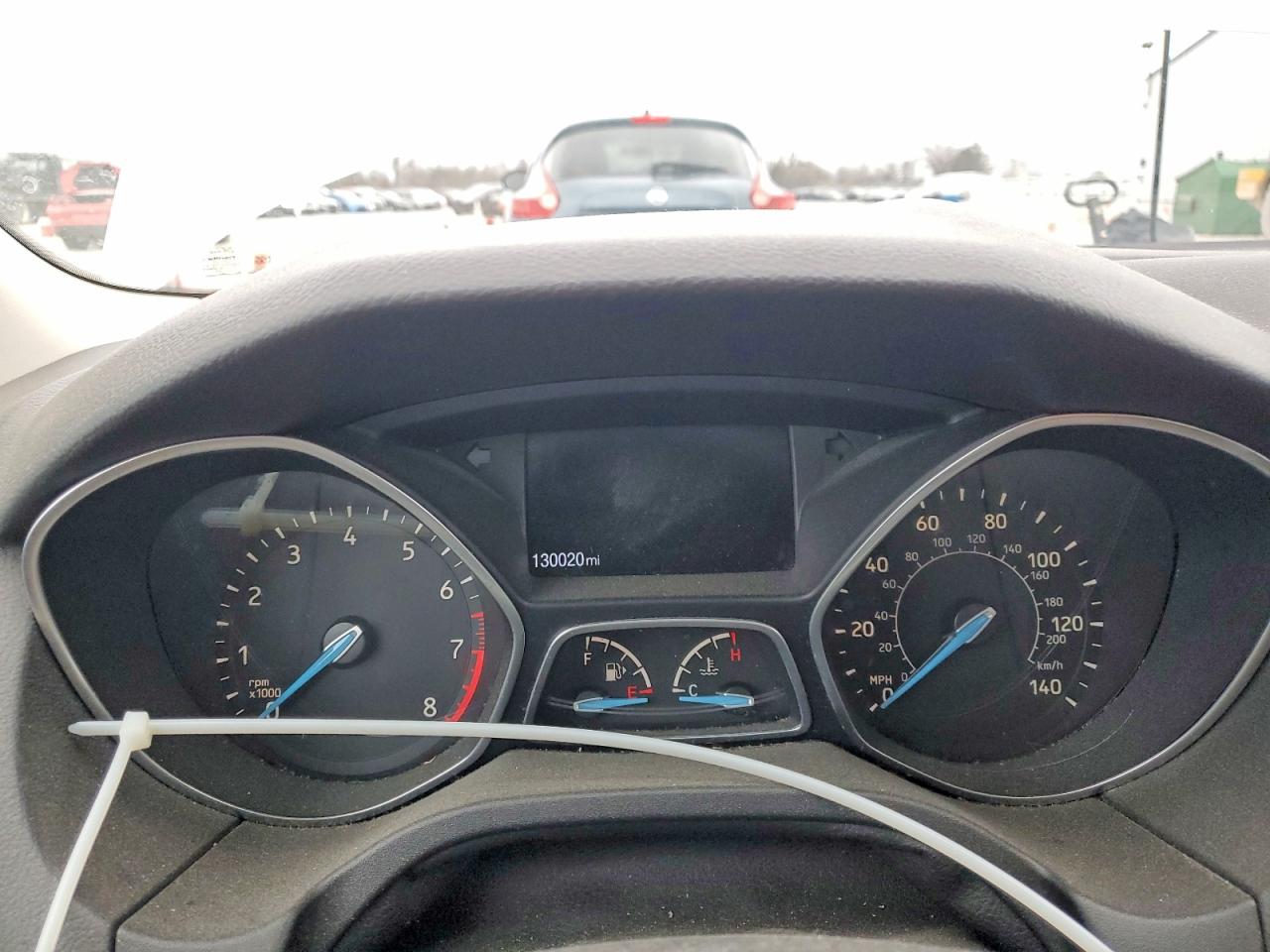 2015 FORD FOCUS SE photo 9