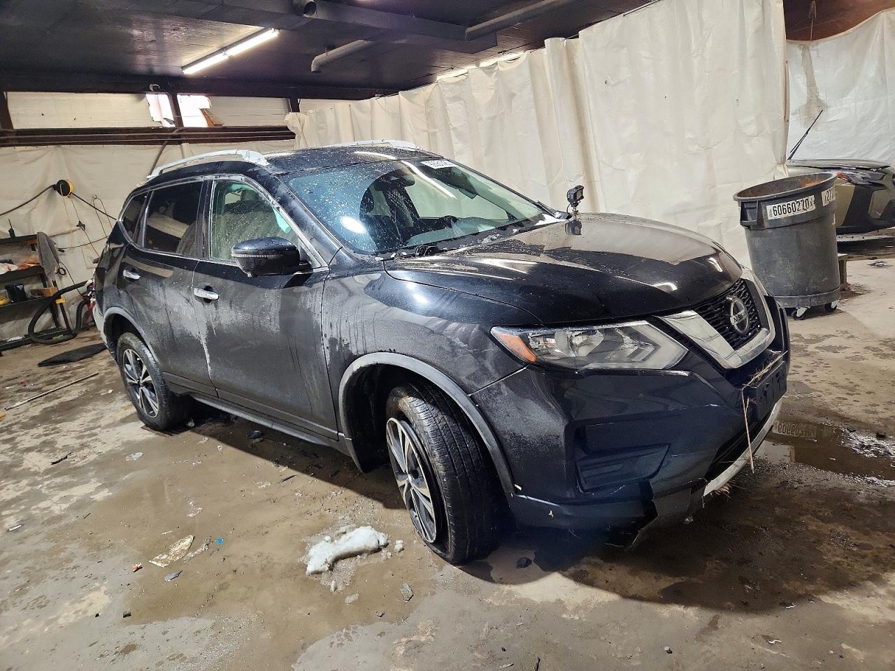 2019 NISSAN ROGUE S photo 4