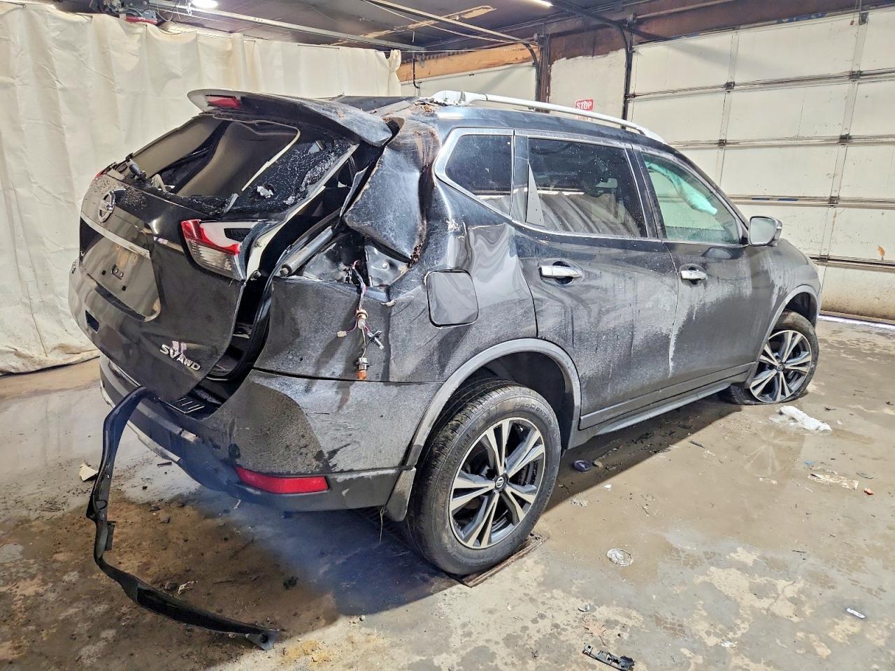 2019 NISSAN ROGUE S photo 3