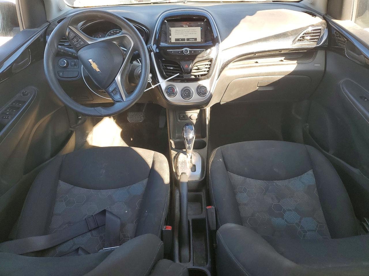 2017 CHEVROLET SPARK 1LT photo 15