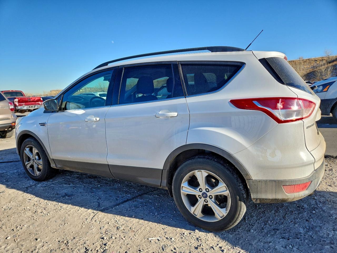 2015 FORD ESCAPE SE photo 2