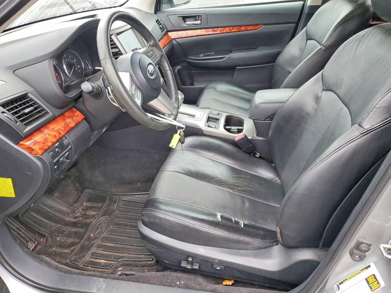2011 SUBARU OUTBACK 2.5I LIMITED photo 7