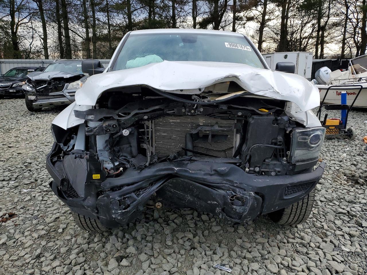 2023 RAM 1500 CLASSIC SLT photo 5