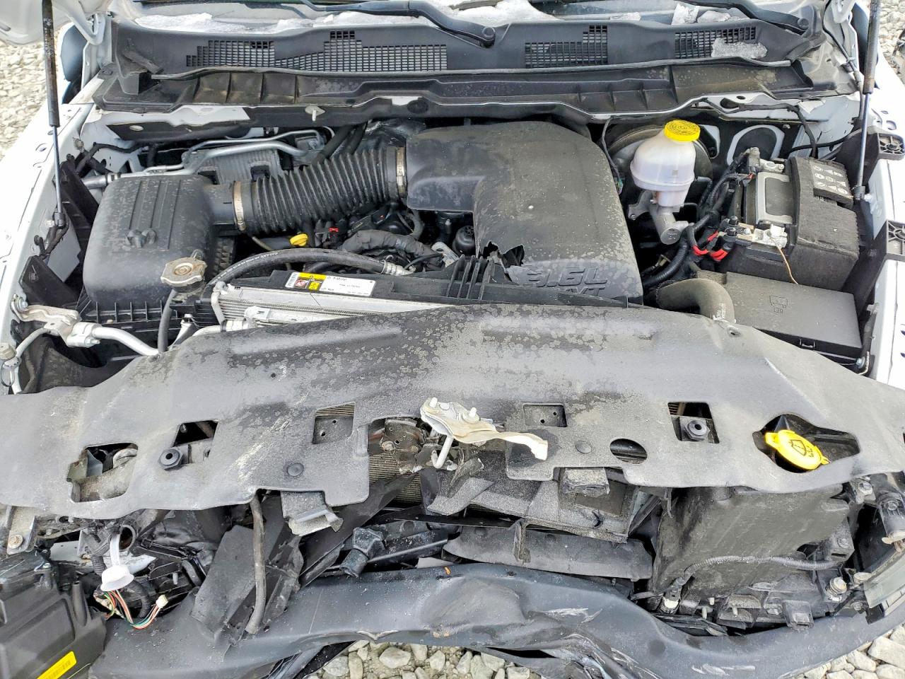 2023 RAM 1500 CLASSIC SLT photo 11