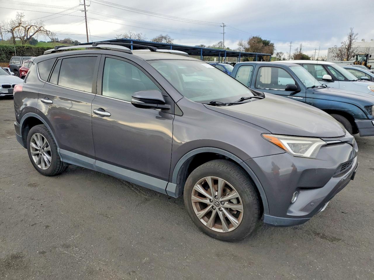 2016 TOYOTA RAV4 LIMITED photo 7