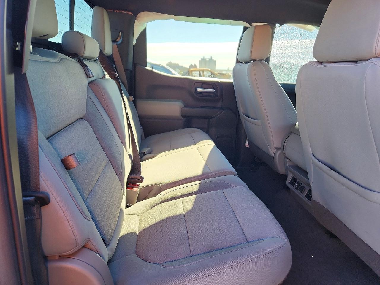 2020 CHEVROLET SILVERADO K1500 LT photo 10