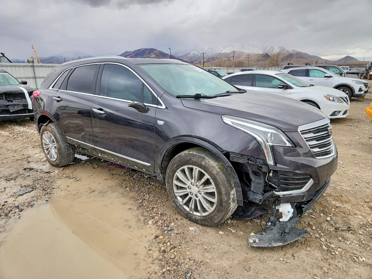 2017 CADILLAC XT5 LUXURY photo 4