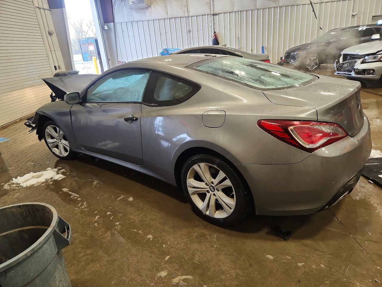 2010 HYUNDAI GENESIS COUPE 3.8L photo 2