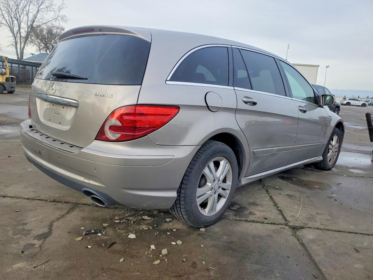 2009 MERCEDES-BENZ R 350 4MATIC photo 3