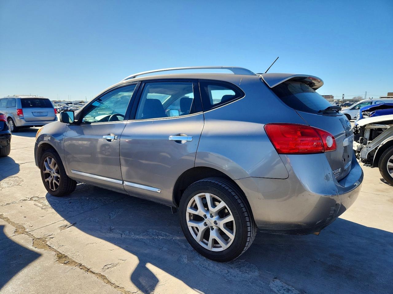 2015 NISSAN ROGUE SELECT S photo 3