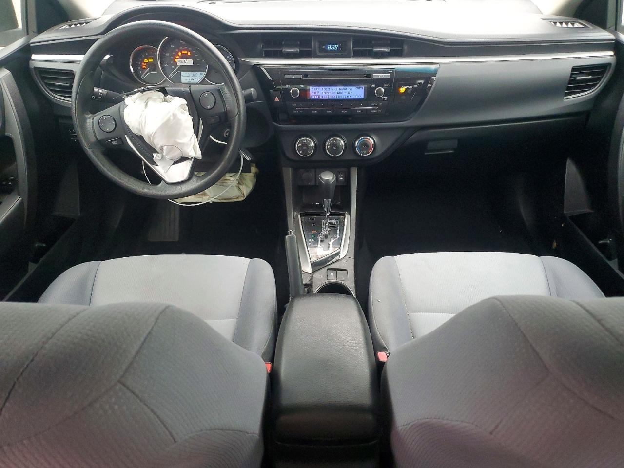 2014 TOYOTA COROLLA L photo 8