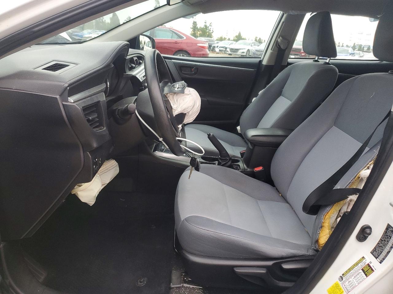 2014 TOYOTA COROLLA L photo 7