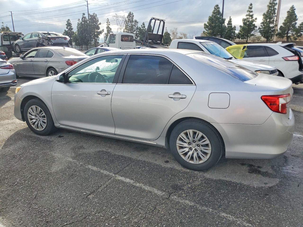2012 TOYOTA CAMRY BASE photo 2