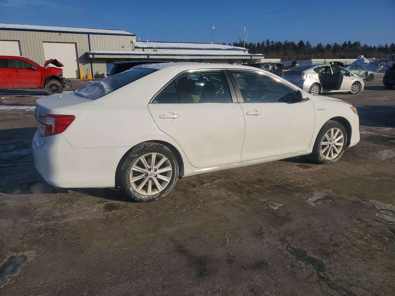 2012 TOYOTA CAMRY HYBRID photo 3