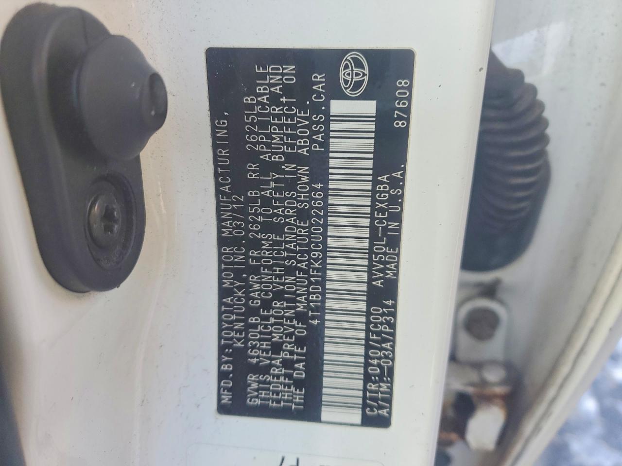 2012 TOYOTA CAMRY HYBRID photo 12