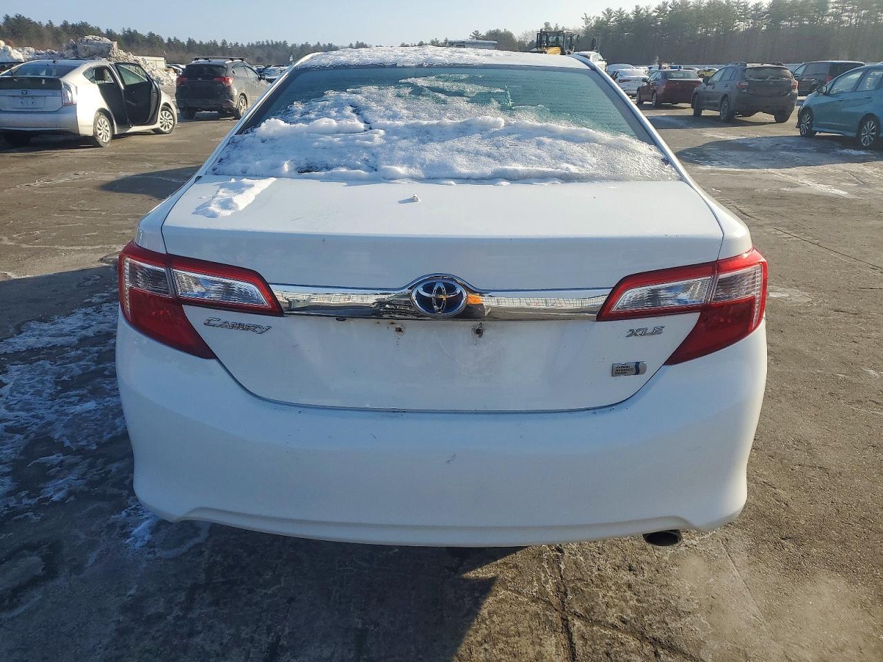 2012 TOYOTA CAMRY HYBRID photo 6