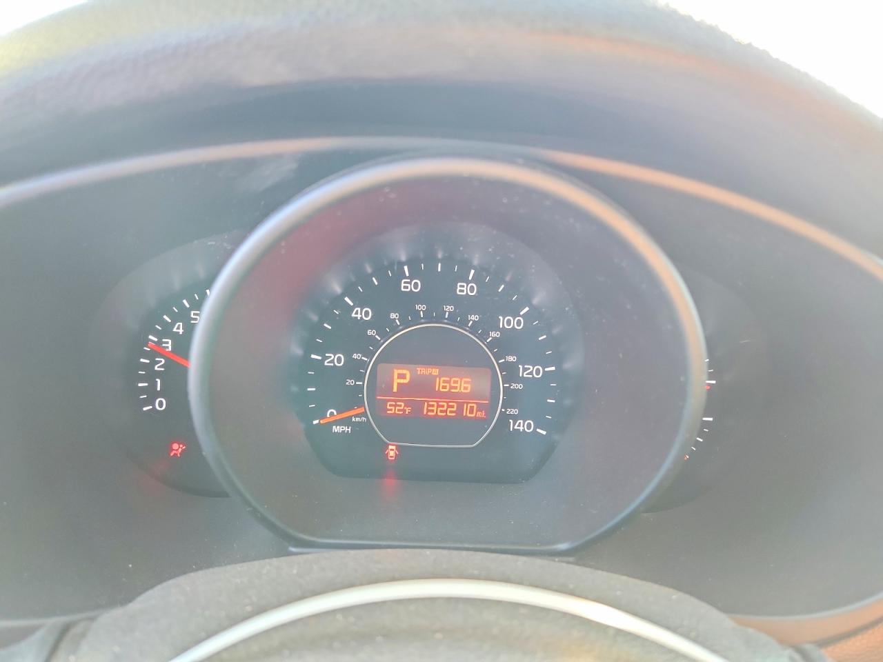 2016 KIA SOUL + photo 9