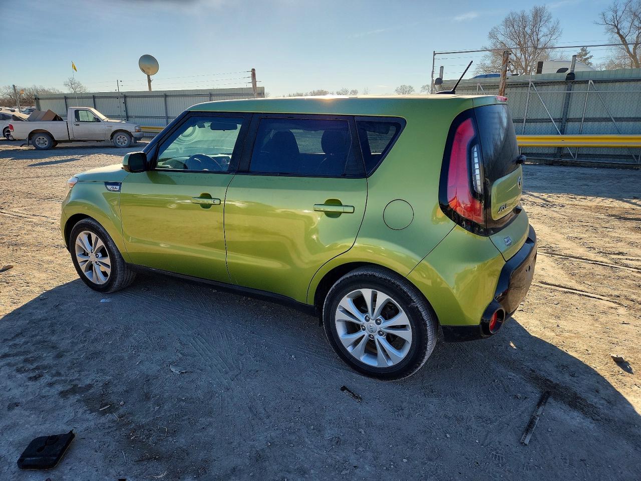 2016 KIA SOUL + photo 2