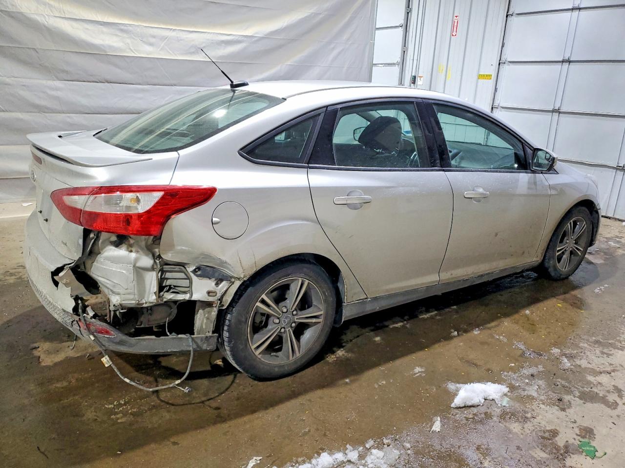 2014 FORD FOCUS SE photo 3