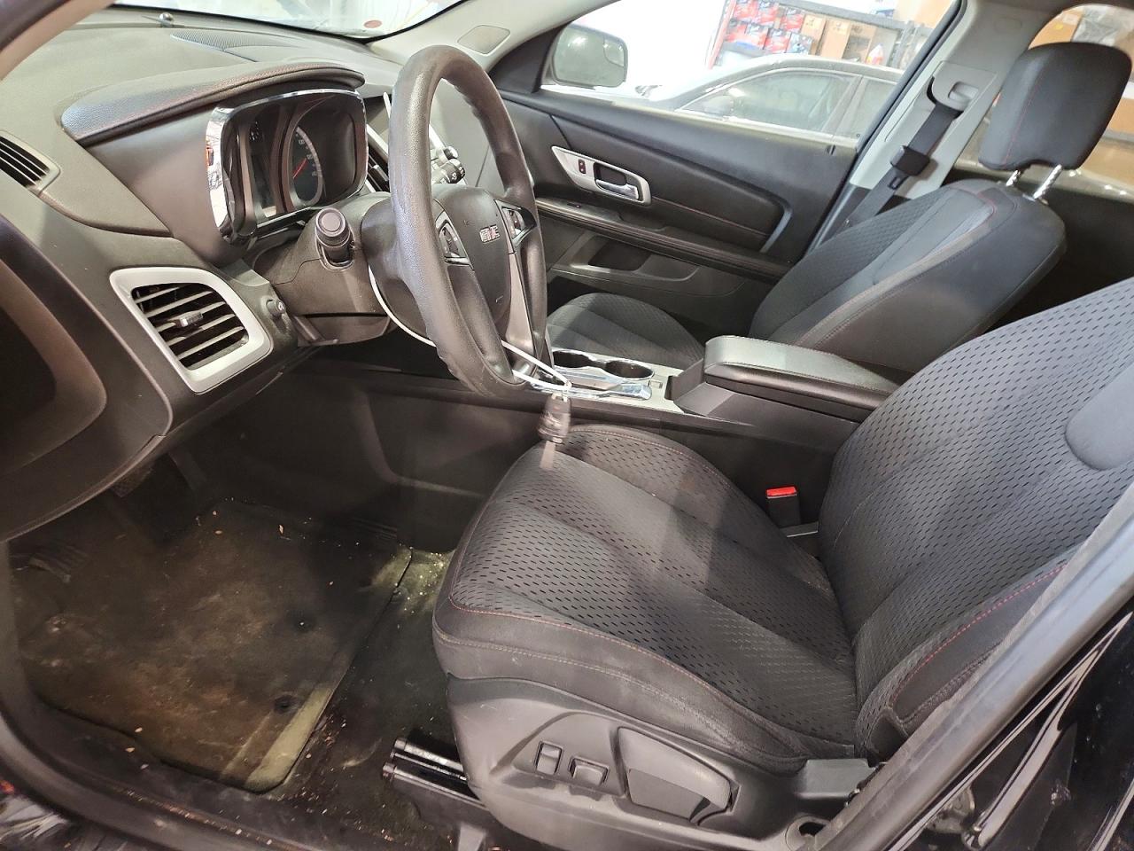 2012 GMC TERRAIN SLE photo 13