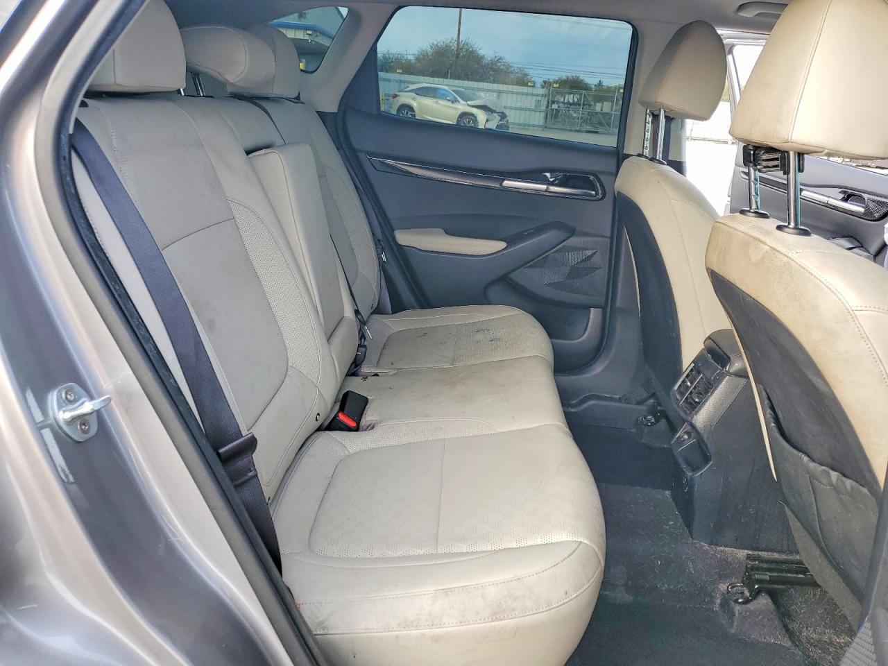 2021 KIA SELTOS EX photo 11