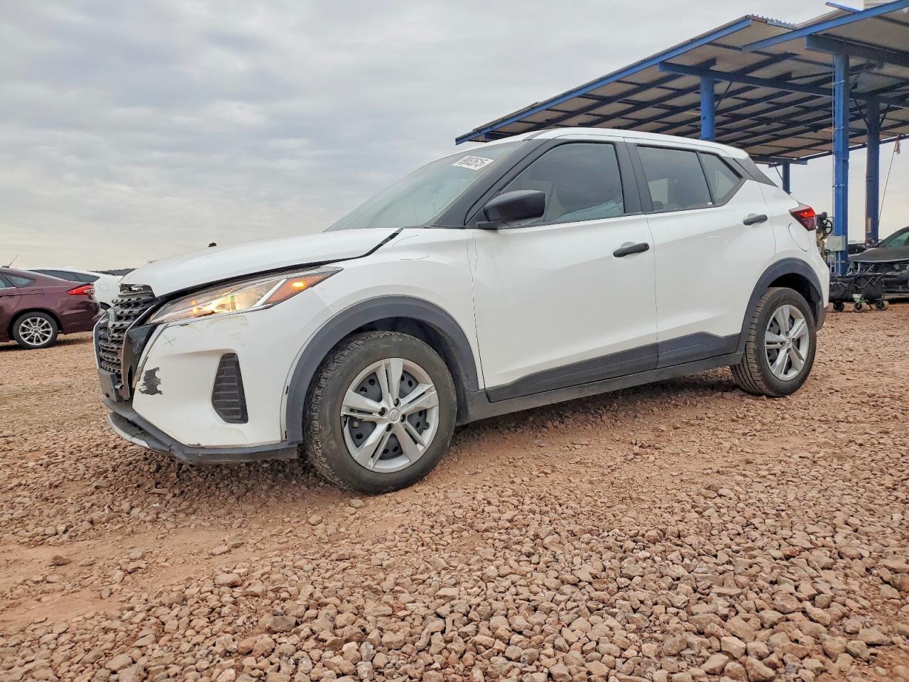 2022 NISSAN KICKS