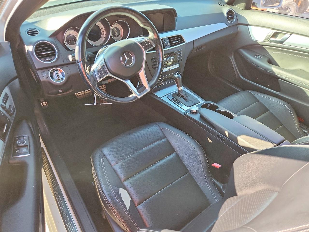 2013 MERCEDES-BENZ C 250 photo 8