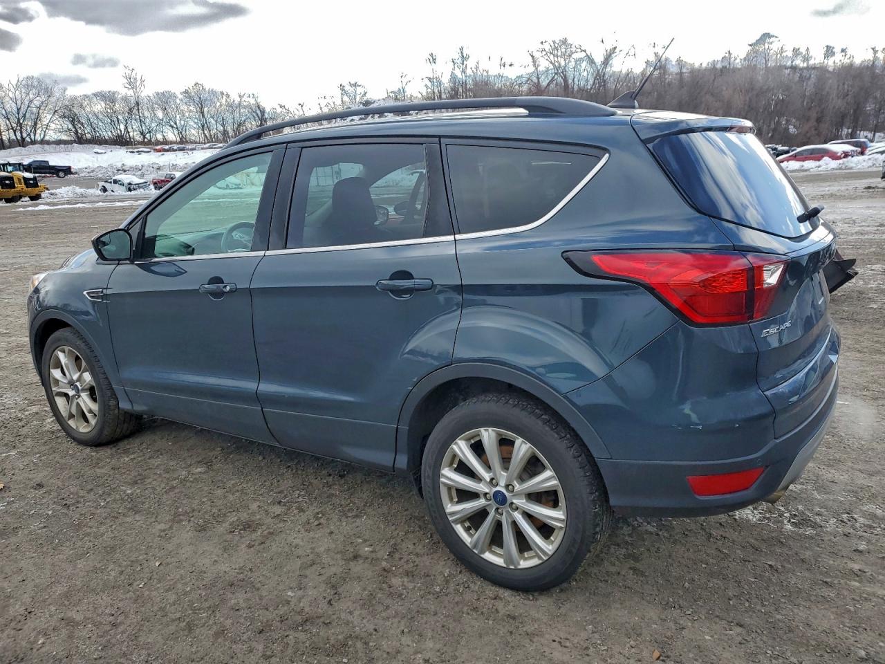 2019 FORD ESCAPE SEL photo 2
