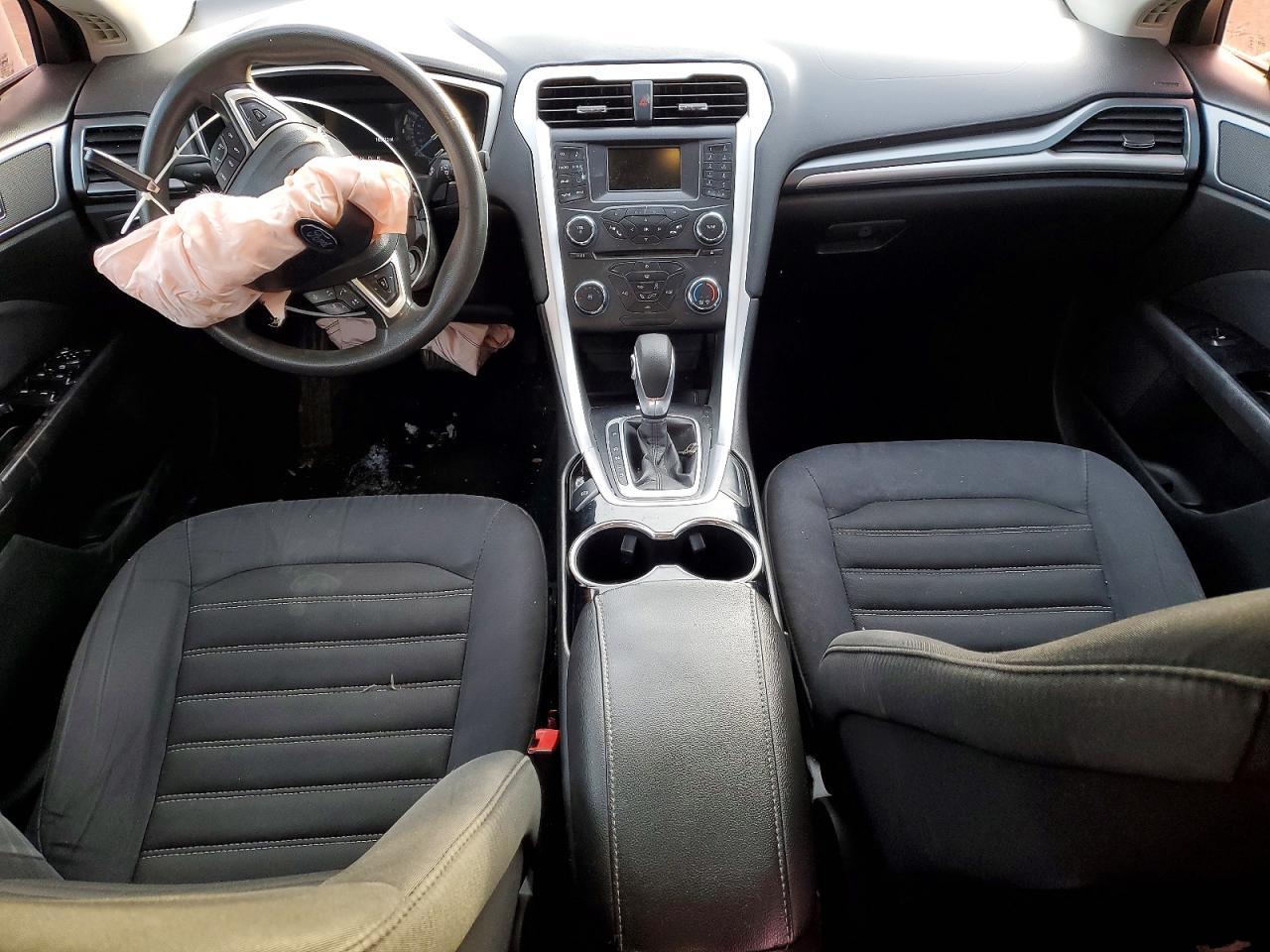 2015 FORD FUSION SE photo 15